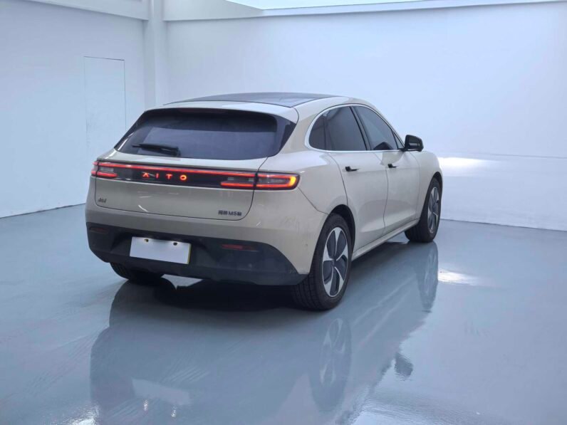 AITO M5 Standard Edition (RWD)
