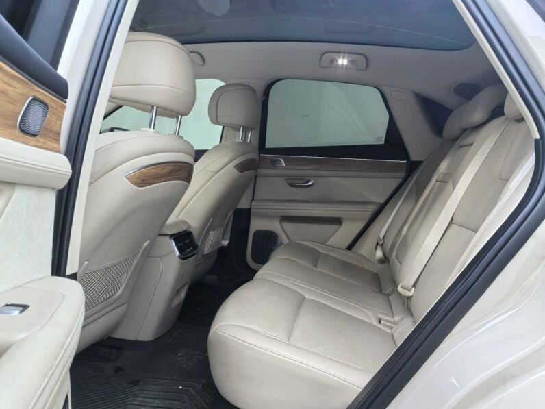 AITO M5 Standard Edition (RWD)