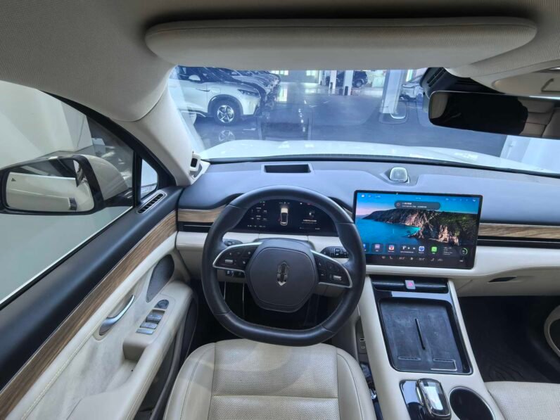 AITO M5 Standard Edition (RWD)
