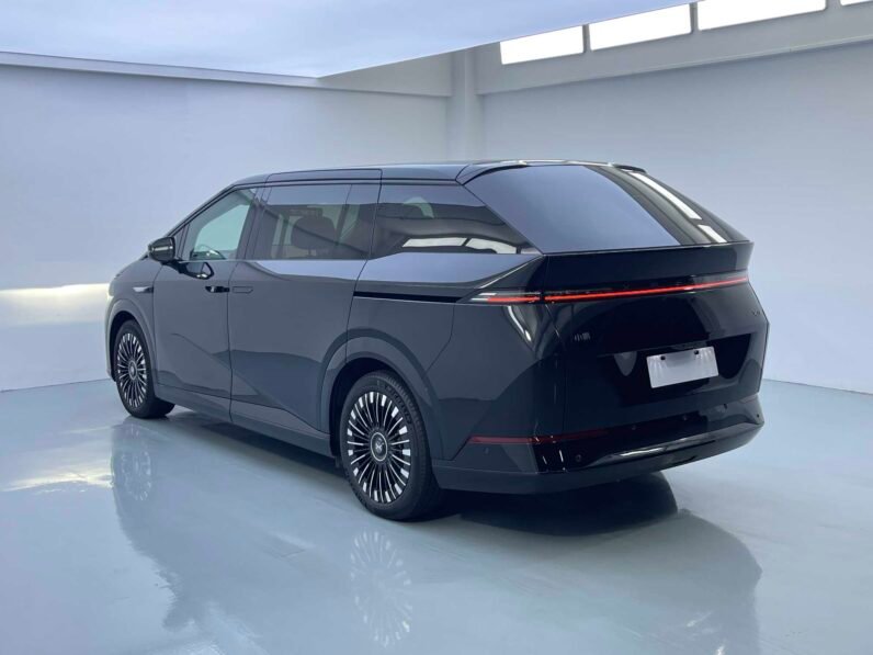 XPeng Motors XPeng X9 2025 Model with 740km Ultra-Long Range (Max)