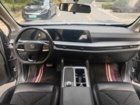 Changan Hunter 2024 Warrior Edition Luxury Dual Motor Four-Wheel Drive Standard Box