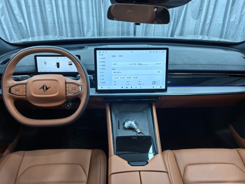 Dongfeng Yipai eπ 007 2024 200Pro Extended Range Edition