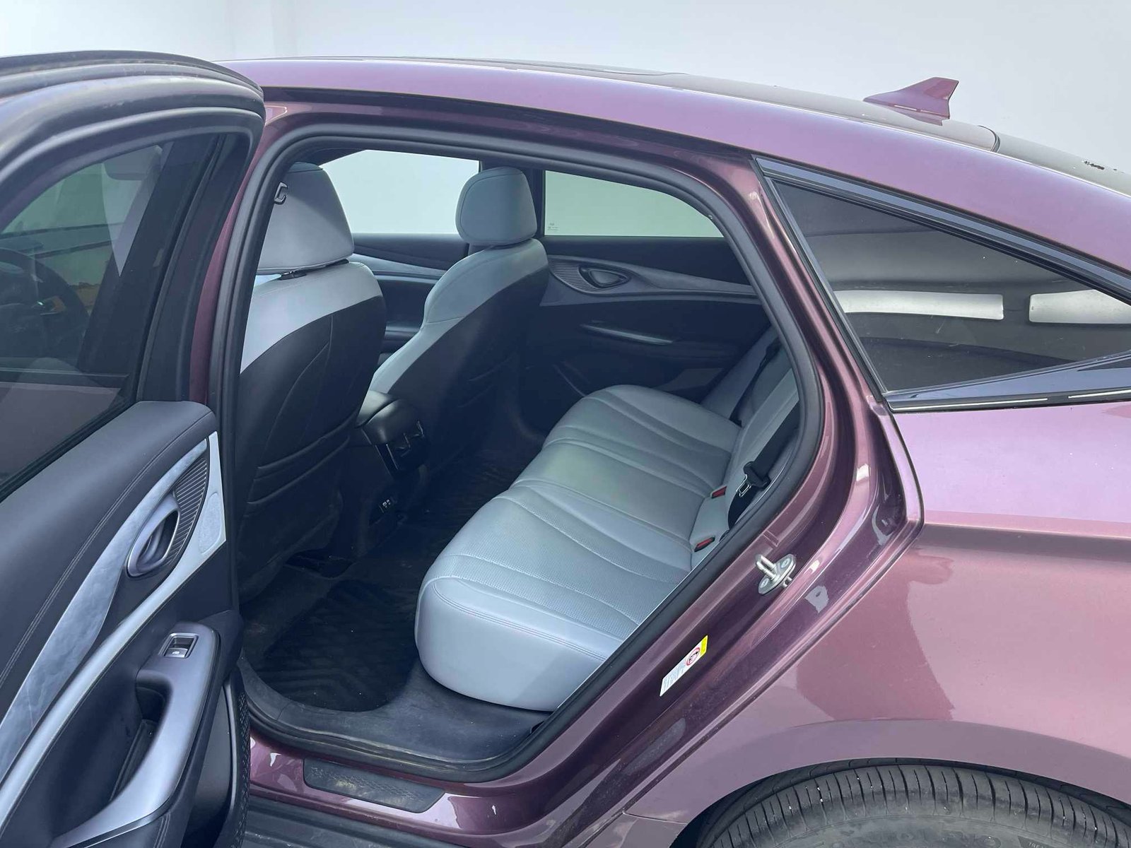 BYD Seal 2024 Glory Edition DM-i 1.5L 121KM Luxury Model