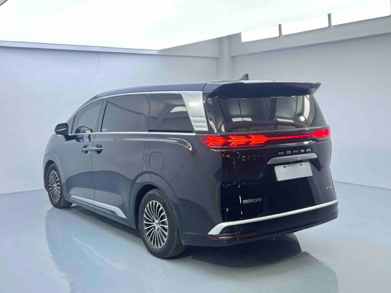 Denza D9 2022 DM-i 970 AWD Flagship Edition
