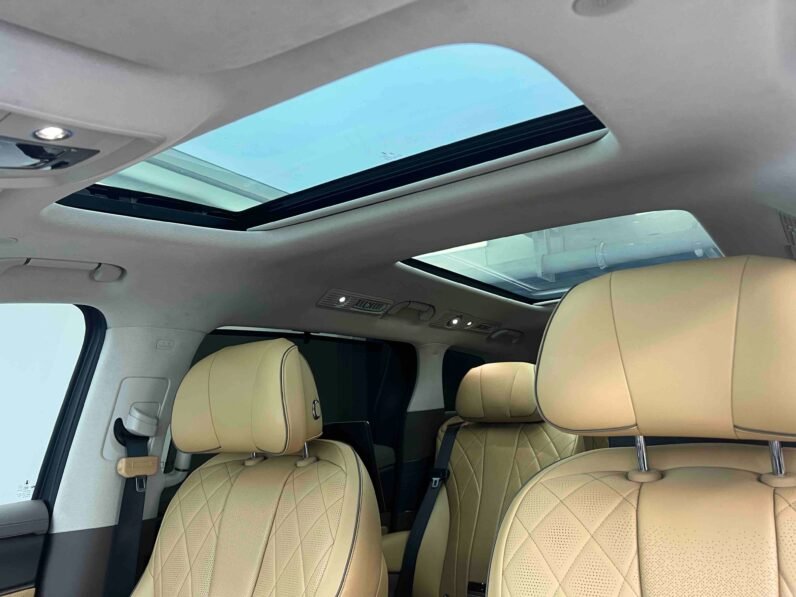 Denza D9 2022 DM-i 970 AWD Flagship Edition