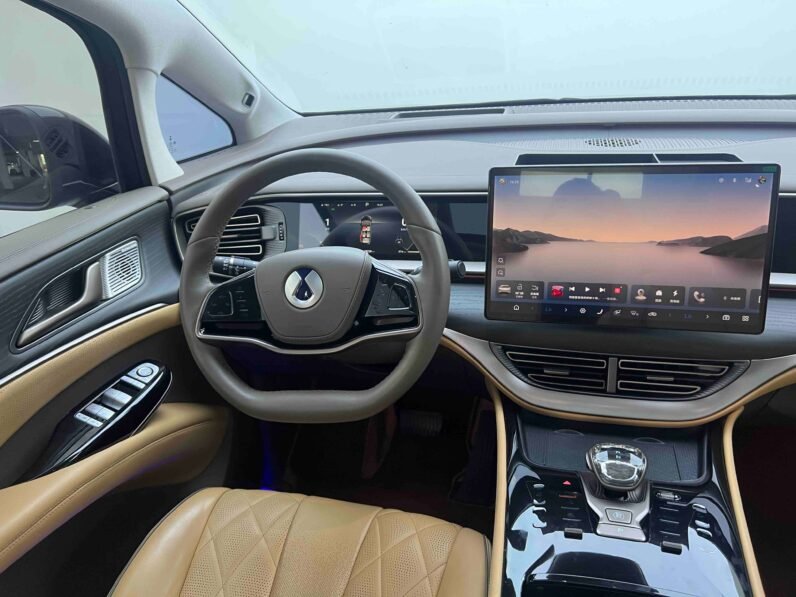 Denza D9 2022 DM-i 970 AWD Flagship Edition