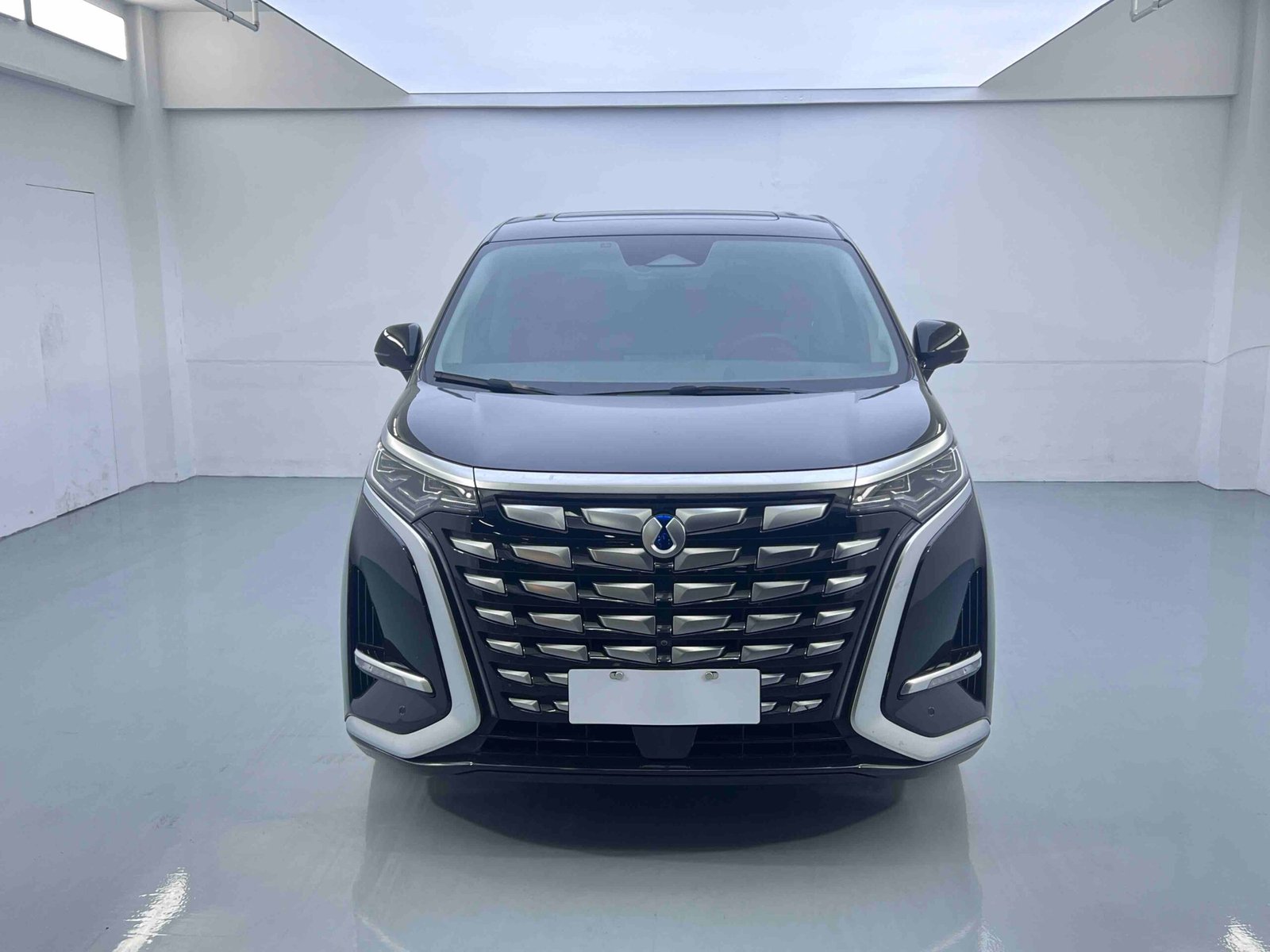 Denza D9 2022 DM-i 970 AWD Flagship Edition
